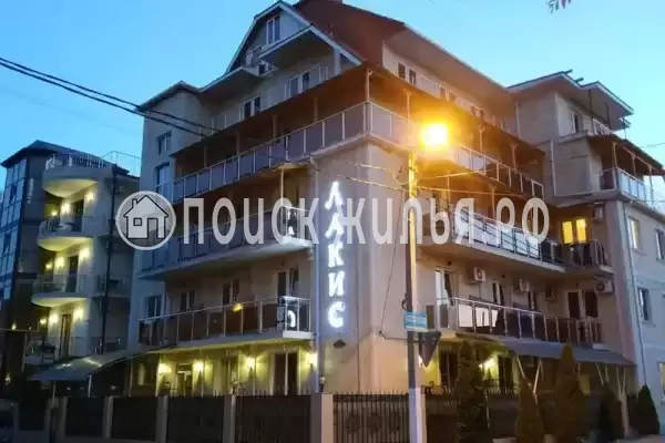 Гостиница «Лакис», Кабардинка