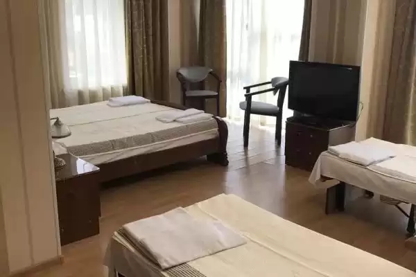 Отель «Кросс»