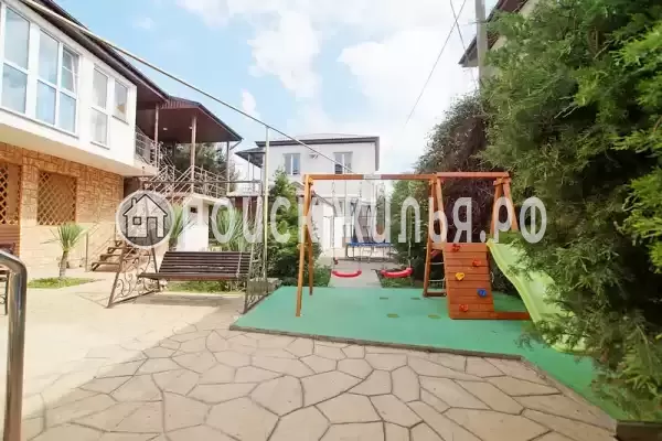 Частный сектор «Коттедж Четыре сезона», Витязево