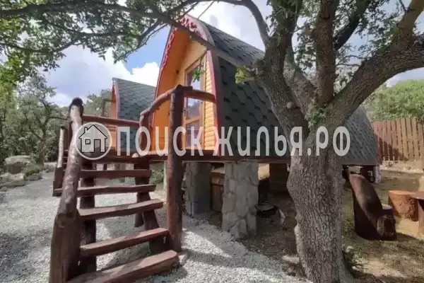 «Деревня хоббитов», Кацивели