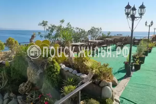 Отель «Корона», Алушта