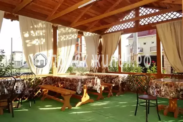 Гостиница «Лучана», Анапа