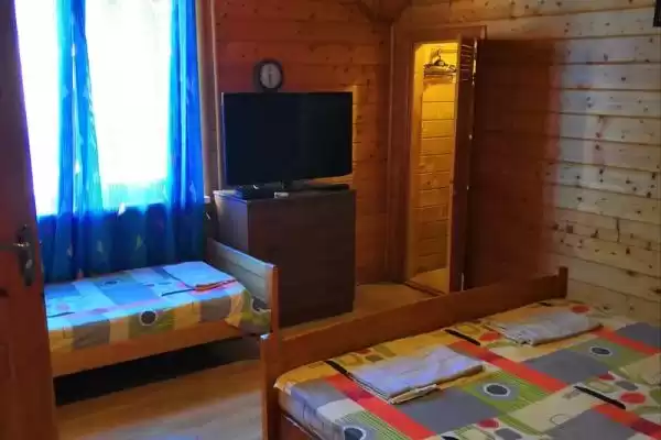 Частный сектор «Номер в частном секторе на Школьной»