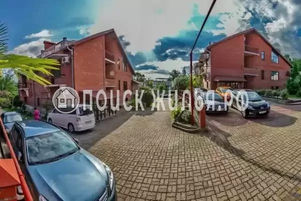 «Пенаты», Лоо