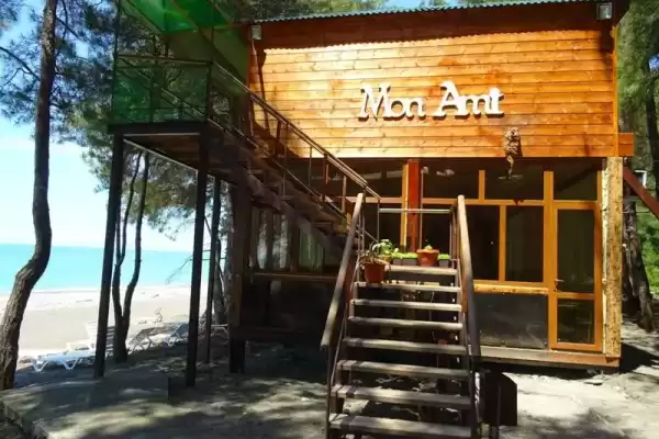 Отель «Mon Ami»