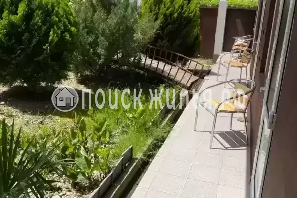 «Робинзон», Лоо «Робинзон», Лоо