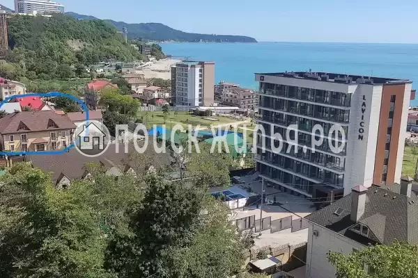 «На приморской», Небуг