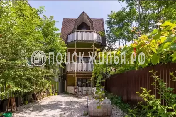 Апартаменты «В частном доме Анахата», Краснодарский край, Геленджик, Островского, д.24/2 Апартаменты «В частном доме Анахата», Краснодарский край, Геленджик, Островского, д.24/2