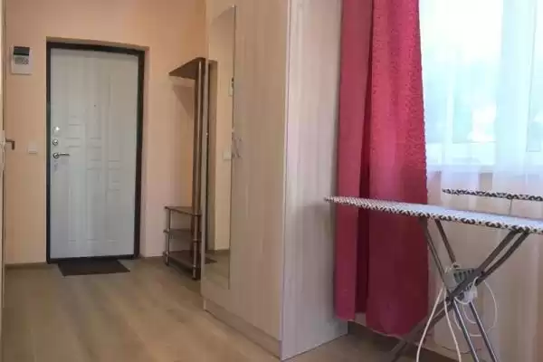 Квартира «Студия на Кутаисской»