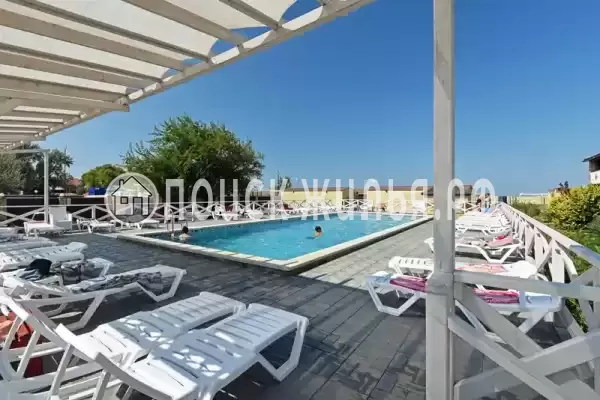 «Оникс», Голубицкая