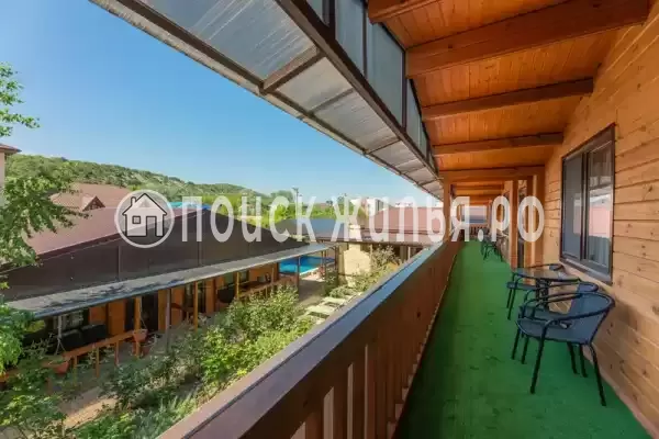 «Viktoriya TWO», Сукко