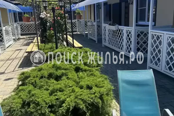 «Viktoriya TWO», Сукко