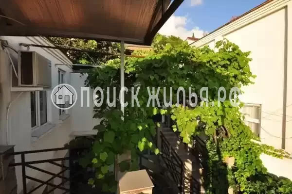 Гостевой дом «Ассир», Гагра