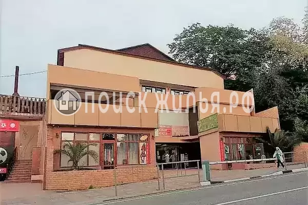 «Круиз», Лоо