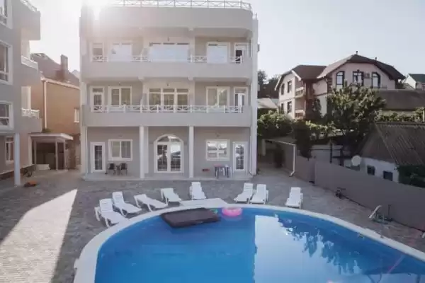 Отель «Мореон»