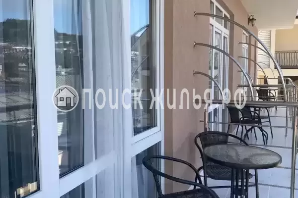 «Орхидея», Лоо