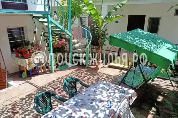 «Агойский бриз», Бриз