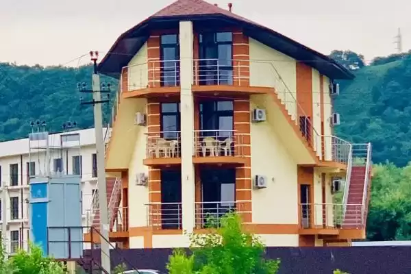 Гостиница «Summer House»
