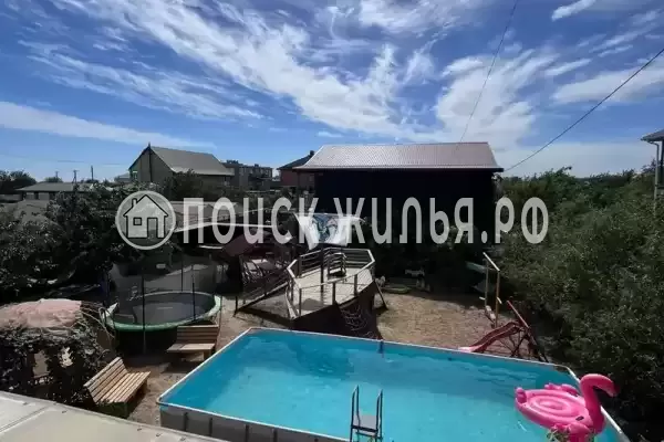 «Хоста», Кучугуры