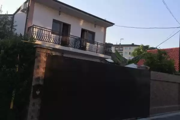 Гостиница «У лео»