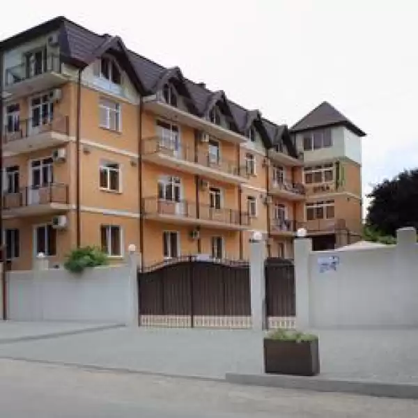 Отель «Кипарис»