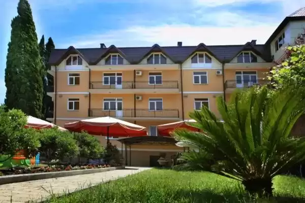 Отель «Кипарис»