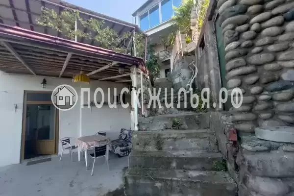 Частный сектор «Вилла Мимоза», Сухум