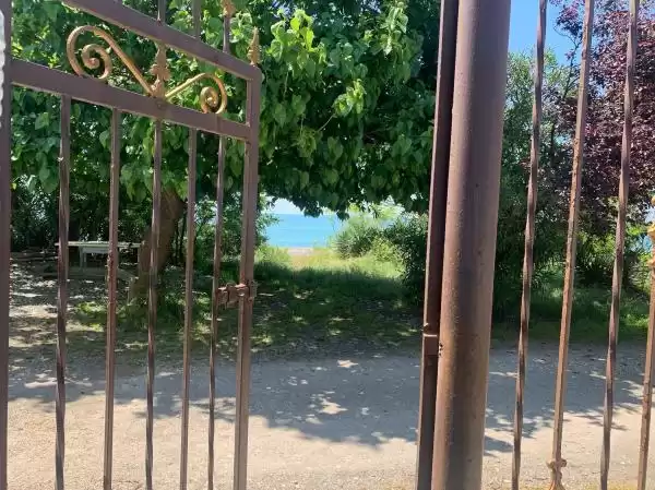 Частный сектор «Елена», Республика Абхазия, Цандрипш, Приморская, д. 129