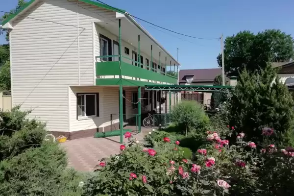 Гостевой дом «В гостях у гномов»