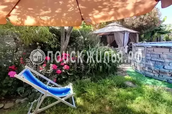 «Бунгало», Головинка