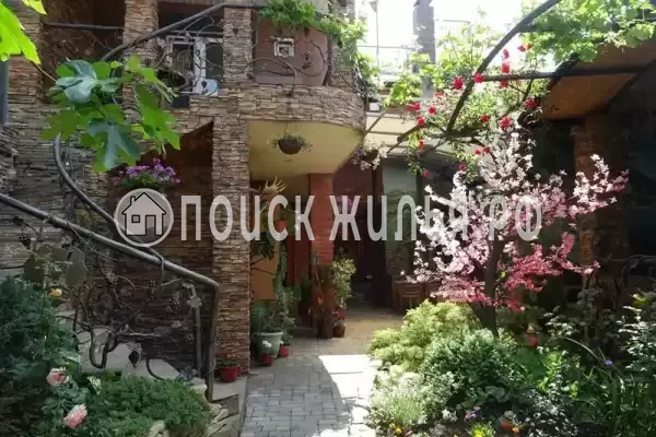 Частный сектор «Доходный дом Маргаритка», Анапа