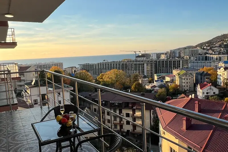 Апартаменты «С большой террасой и видом на море», Сочи