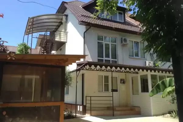 Гостевой дом «Ананас»