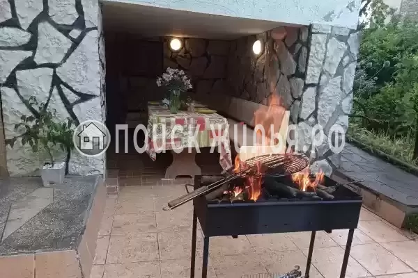 Гостевой дом «Белый Волк », Сухум