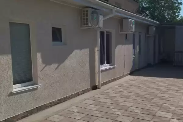 Частный сектор «Лана»
