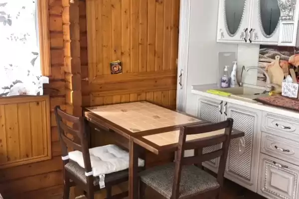 Частный сектор «Дом у моря Мия»