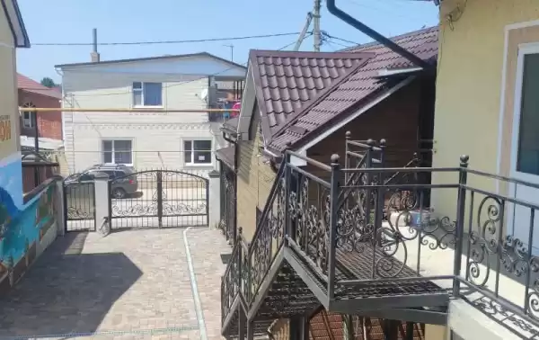 Гостиница «Лимон», Краснодарский край, Голубицкая, Песчаный переулок, д. 8