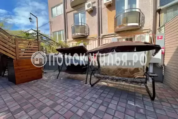 «Алая роза», Джемете «Алая роза», Джемете