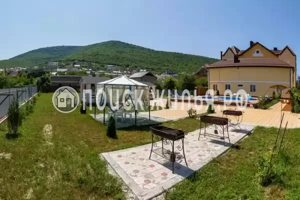 «Ласковый берег», Сукко