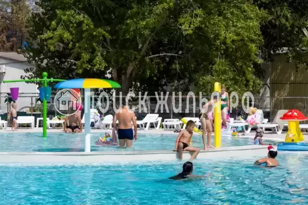 Отель «Skybridge», Джемете Отель «Skybridge», Джемете