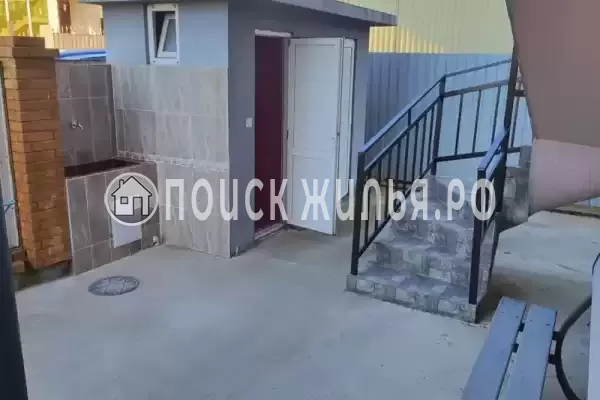 «Монарх», Вардане