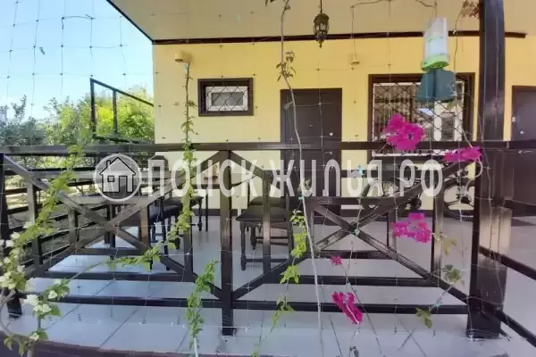 Гостевой дом, Ия, д.1А, Амзара