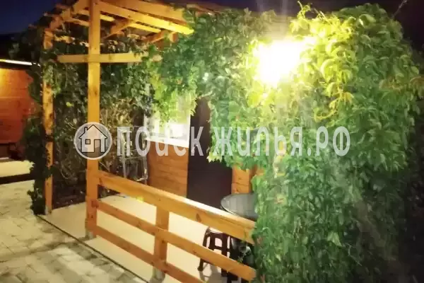 Частный сектор «Деревянные Коттеджи на Лазурном», Благовещенская