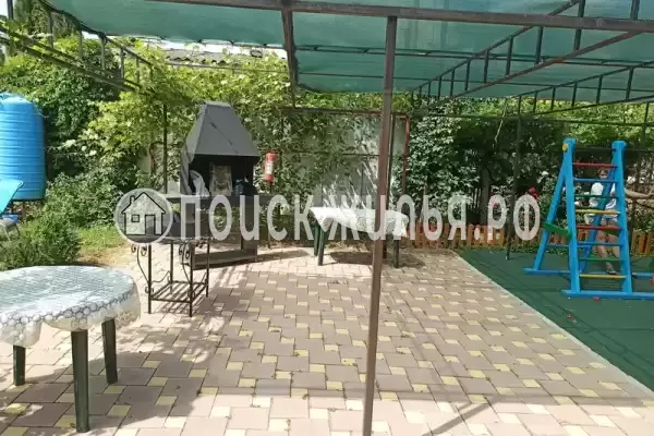 Частный сектор «Деревянные Коттеджи на Лазурном», Благовещенская