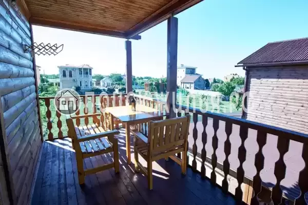 «Аризона», Кучугуры