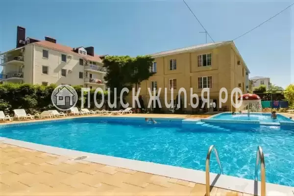 Отель «Южная ночь», Джемете