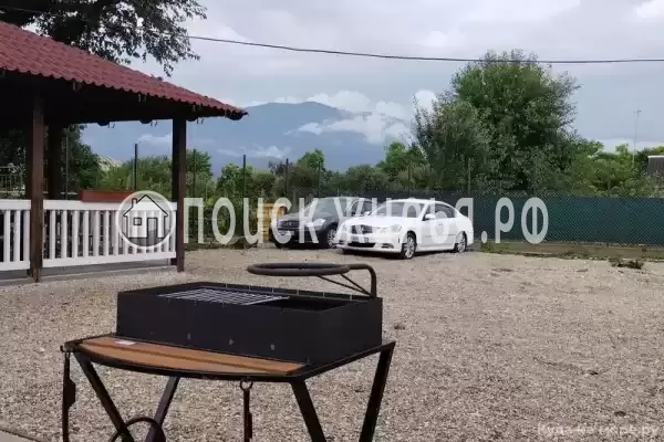 Отель «Lion», Пицунда