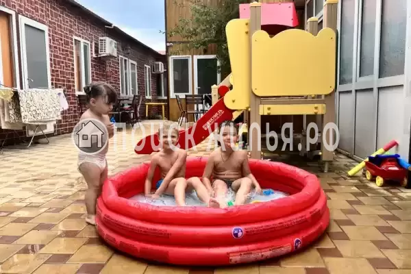 «8 марта», Витязево