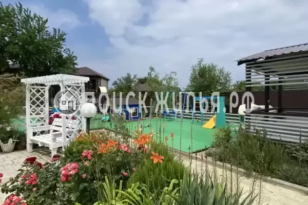 «Белый Кот», Кучугуры «Белый Кот», Кучугуры