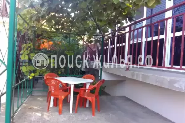 «Бирюзовая бездна», Лазаревское